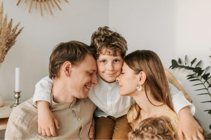 how many kids can 2 parents effectivity raise​