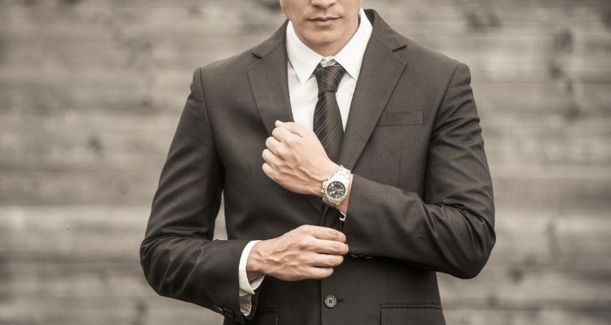 How To Choose The Perfect Suit: Expert Tips for Flawless Style