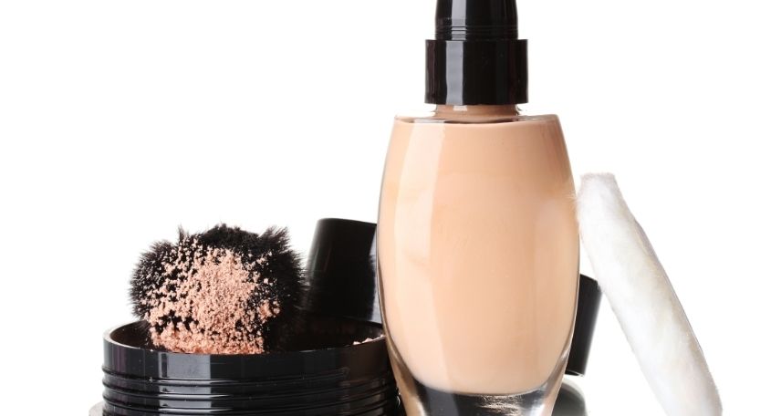 Powder Foundation Vs Liquid Foundation: Ultimate Guide to Flawless Skin