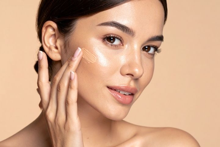 powder foundation vs liquid foundation
