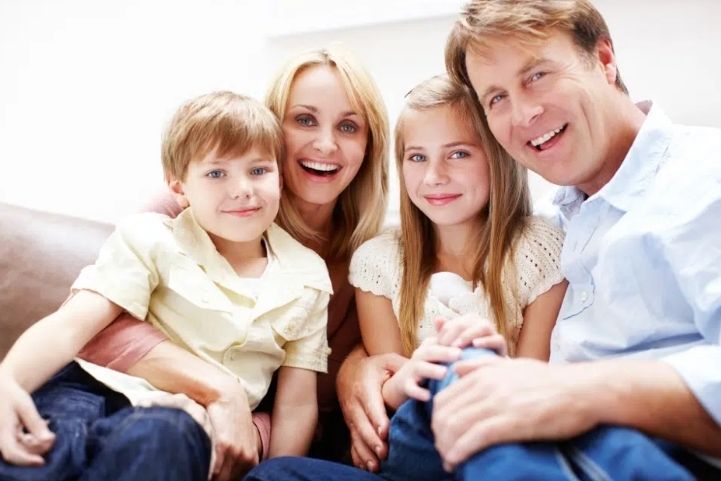 why do kids often look similar to their parents