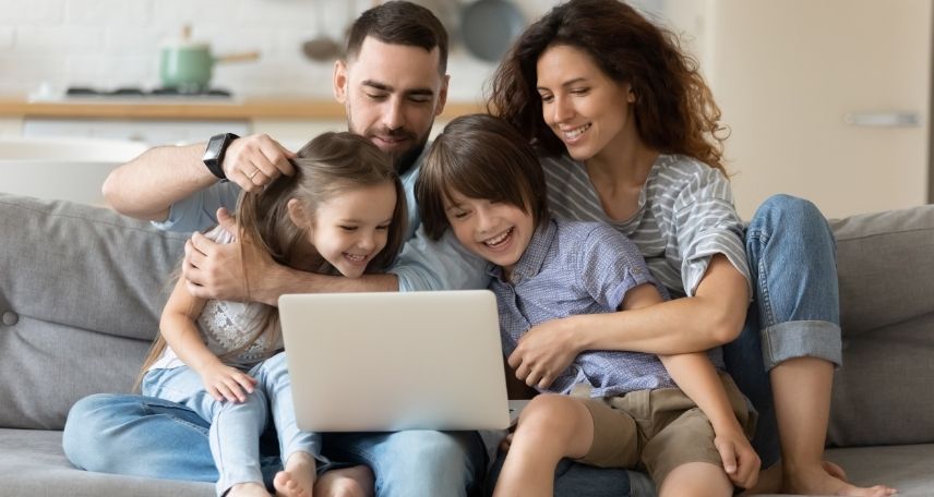 how to manage screen time for the whole family