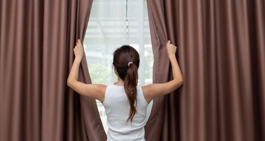 how to choose the right window curtains