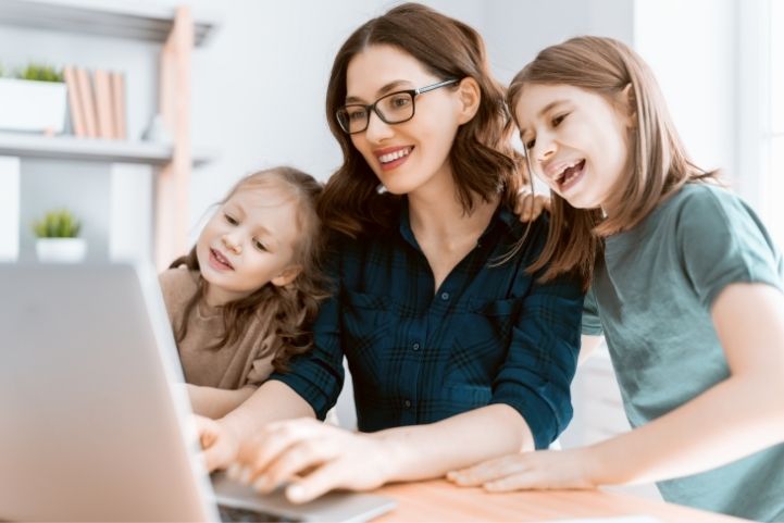 how to start a family calendar that everyone uses